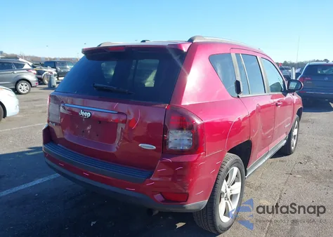 2014 Jeep Compass Latitude z USA, uszkodzony, nr VIN 1C4NJDEB7ED904822